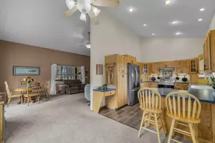 50940 S Huntington Rd, La Pine, OR 97739 - Photo 7