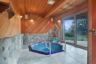 2889 NW Starview Dr, Bend, OR 97703 - Photo 33