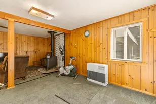 29909 Pelican Butte Rd, Klamath Falls, OR 97601 - Photo 5