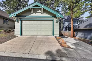 1370 Northwest Mount Washington Drive, Bend, OR 97703 - Photo 27