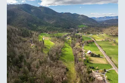 3998 Little Applegate Road, Jacksonville, OR 97530 - Photo 7