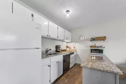 1565 NW Wall Street #327-328, Bend, OR 97703 - Photo 3