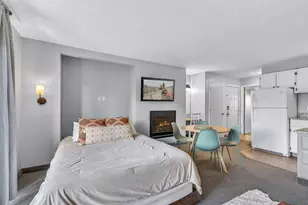 1565 NW Wall St, Bend, OR 97703 - Photo 5