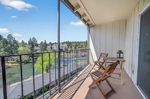 1565 NW Wall St, Bend, OR 97703 - Photo 25