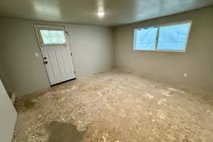 380 Dexter Way, Grants Pass, OR 97527 - Photo 25
