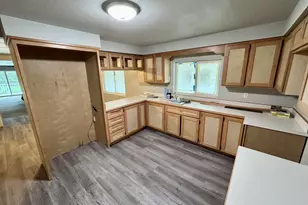 380 Dexter Way, Grants Pass, OR 97527 - Photo 7