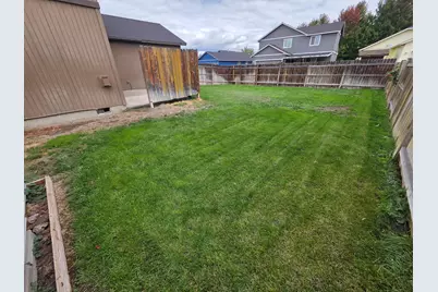 1390 NE 3rd Street, Redmond, OR 97756 - Photo 37