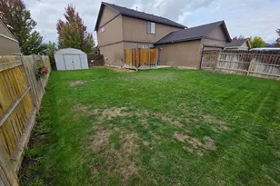 1390 NE 3rd St, Redmond, OR 97756 - Photo 39