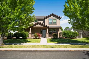 1390 NE 3rd St, Redmond, OR 97756 - Photo 53