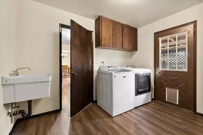2407 NE Libby Place, Bend, OR 97701 - Photo 5