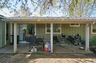 1741 Howell Ave, Medford, OR 97501 - Photo 19