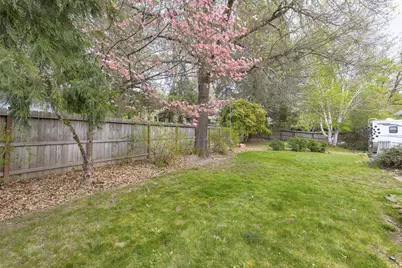 2191 Mayfield Drive, Grants Pass, OR 97527 - Photo 25