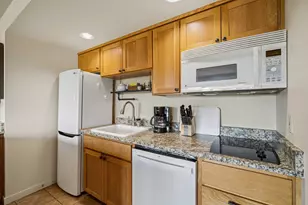 18575 SW Century Dr, Bend, OR 97702 - Photo 9