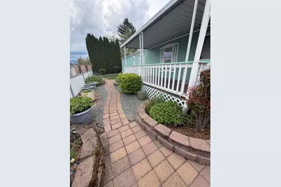 3431 S Pacific Highway #SPC 145, Medford, OR 97501 - Photo 33