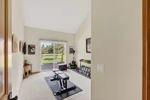 1953 Kingfisher Cir, Redmond, OR 97756 - Photo 49