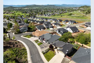 1315 Poppy Ridge Drive, Eagle Point, OR 97524 - Photo 55