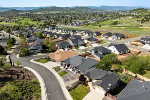 1315 Poppy Ridge Dr, Eagle Point, OR 97524 - Photo 55