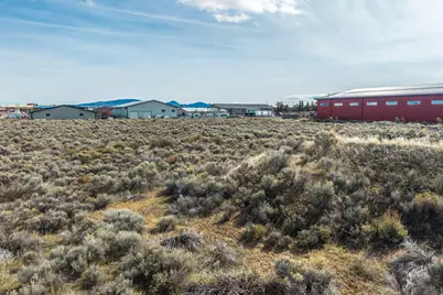 2200 SW Deerhound Avenue, Redmond, OR 97756 - Photo 5