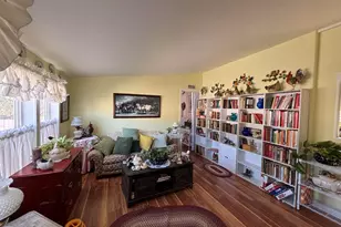 1000 S McKern Ct, Newberg, OR 97132 - Photo 9