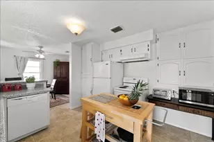 406 Newtown St, Medford, OR 97501 - Photo 15