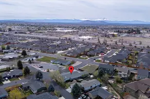 533 NE Shoshone Dr, Redmond, OR 97756 - Photo 43