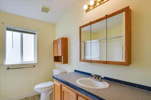 533 NE Shoshone Dr, Redmond, OR 97756 - Photo 35