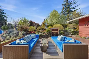 2019 Montello Ave, Hood River, OR 97031 - Photo 9