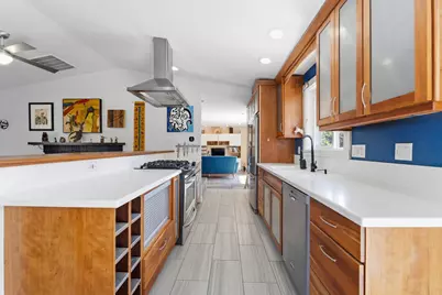 2019 Montello Avenue, Hood River, OR 97031 - Photo 5