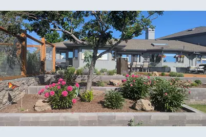 61280 Mountain Breezes Court, Bend, OR 97702 - Photo 47