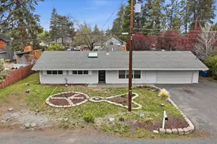 758 NE Quimby Ave, Bend, OR 97701 - Photo 45