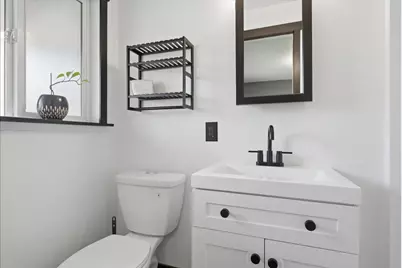 758 NE Quimby Avenue, Bend, OR 97701 - Photo 33