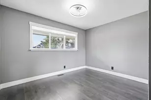 758 NE Quimby Ave, Bend, OR 97701 - Photo 25
