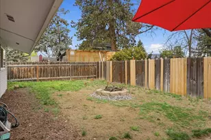 758 NE Quimby Ave, Bend, OR 97701 - Photo 37