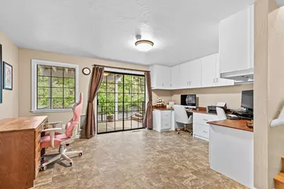 160 Hidden Valley Lane, Rogue River, OR 97537 - Photo 25