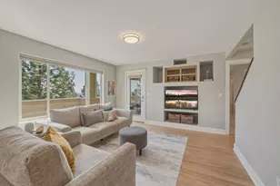 2393 N W Wyeth Pl, Bend, OR 97703 - Photo 35