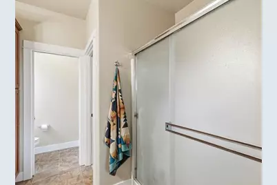 707 Sweethome Place, Medford, OR 97504 - Photo 17