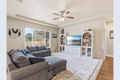 707 Sweethome Place, Medford, OR 97504 - Photo 7