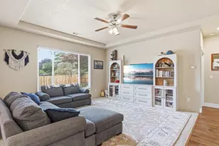 707 Sweethome Pl, Medford, OR 97504 - Photo 7