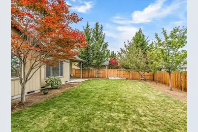 707 Sweethome Place, Medford, OR 97504 - Photo 31