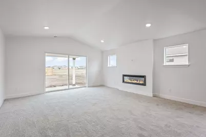 429 NW Monte Vista Avenue #122, Madras, OR 97741 - Photo 9