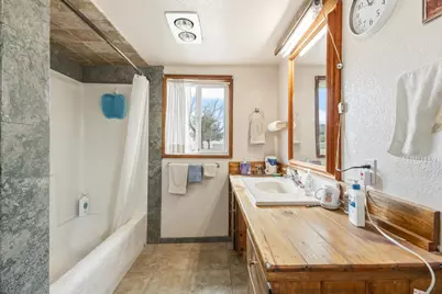 2010 NE Laughlin Road, Prineville, OR 97754 - Photo 15