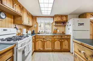 2010 NE Laughlin Rd, Prineville, OR 97754 - Photo 11