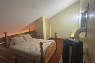 19717 SW Mount Bachelor Dr, Bend, OR 97702 - Photo 11