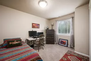 60371 Hedgewood Ln, Bend, OR 97702 - Photo 13