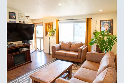 1923 SW 20th Street, Redmond, OR 97756 - Photo 7