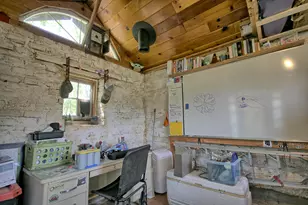 8150 Upper Applegate Rd, Jacksonville, OR 97530 - Photo 113