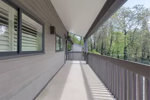 115 Rogue River Hwy, Grants Pass, OR 97527 - Photo 33