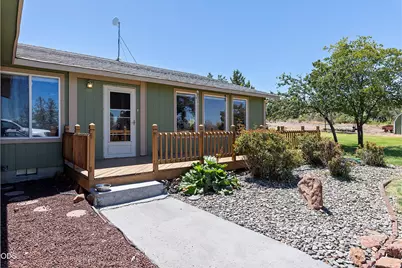 10364 SW Carol Court, Culver, OR 97734 - Photo 3