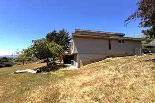 6614 Cottage Ave, Klamath Falls, OR 97603 - Photo 5