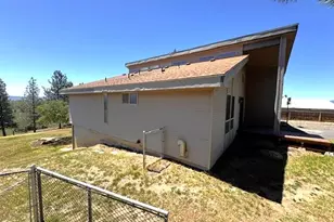 6614 Cottage Ave, Klamath Falls, OR 97603 - Photo 3